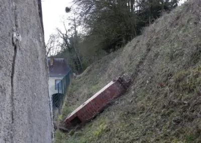 Travaux cheminée du monastère de Flée